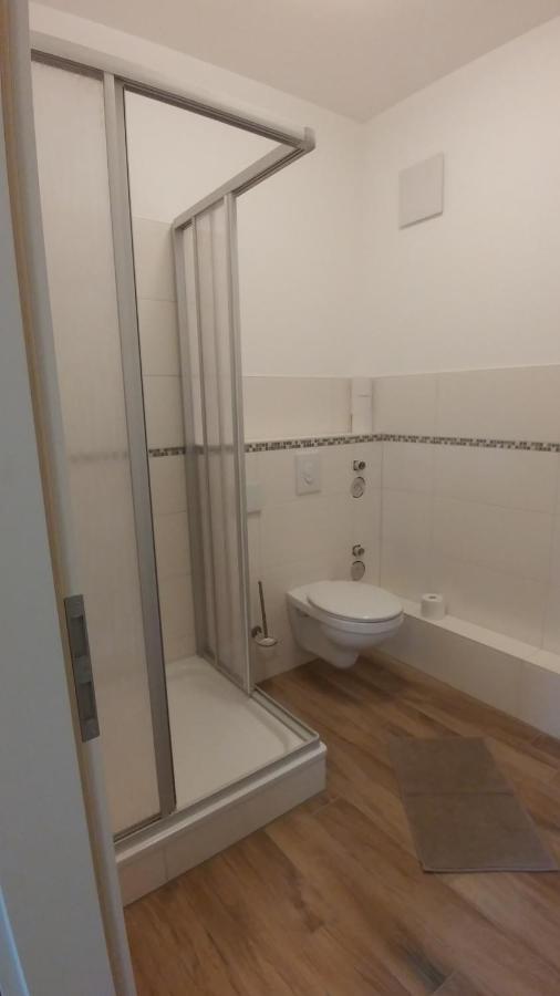 Mirabellenhof - Kleine Ferienwohnung Mit Altstadtblick Biesenthal Exteriör bild